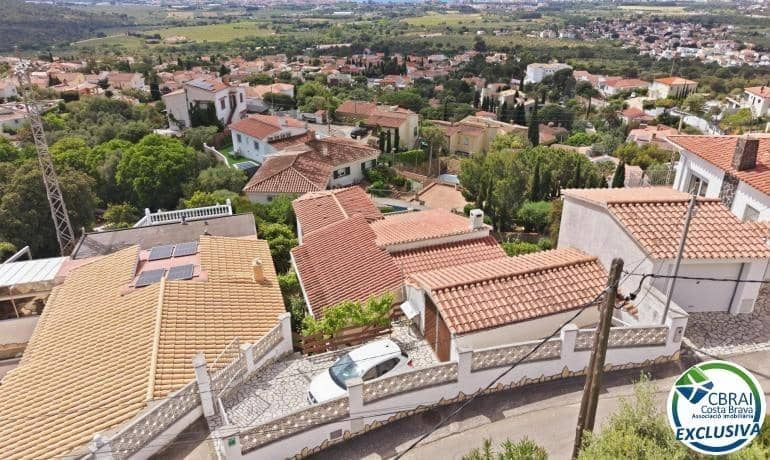 2 slaapkamer Villa te koop in El Mas Fumats met garage - € 359.000 (Ref: 9839165)