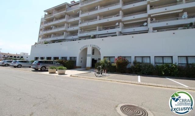 2 makuuhuone Huoneisto myytävänä paikassa Empuriabrava, Castelló d'Empúries - 325 000 € (Ref: 9840359)