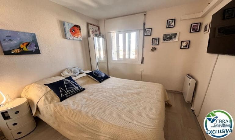 2 bedroom Apartment for sale in Empuriabrava - € 325,000 (Ref: 9840359)