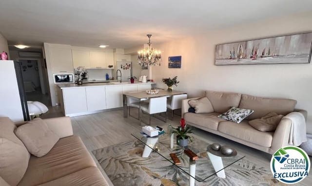 2 makuuhuone Huoneisto myytävänä paikassa Empuriabrava, Castelló d'Empúries - 325 000 € (Ref: 9840359)
