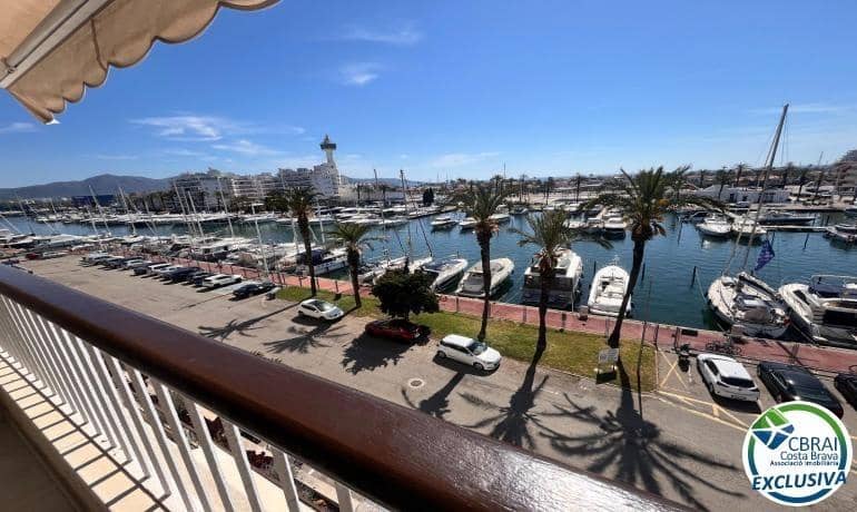 2 bedroom Apartment for sale in Empuriabrava - € 325,000 (Ref: 9840359)
