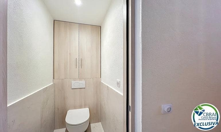 5 makuuhuone Huvila myytävänä paikassa Empuriabrava - 595 000 € (Ref: 9846177)