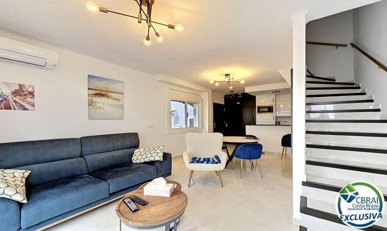 2 bedroom Townhouse for sale in Santa Margarida - € 229,000 (Ref: 9846178)
