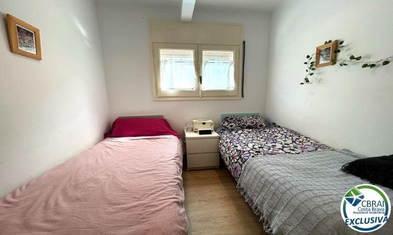 1 bedroom Apartment for sale in Llanca - € 172,000 (Ref: 9849282)
