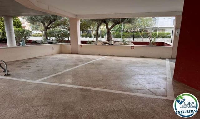 Garasje til salgs i Santa Margarida, Roses - € 24 000 (Ref: 9849283)