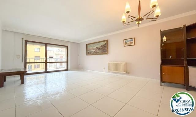 4 soveværelse Lejlighed til salg i Figueres - € 185.000 (Ref: 9855378)