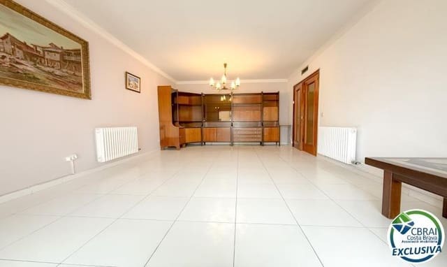 4 soveværelse Lejlighed til salg i Figueres - € 185.000 (Ref: 9855378)