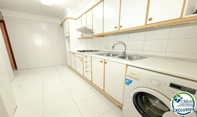 4 soveværelse Lejlighed til salg i Figueres - € 185.000 (Ref: 9855378)