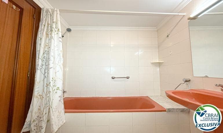 4 soveværelse Lejlighed til salg i Figueres - € 185.000 (Ref: 9855378)