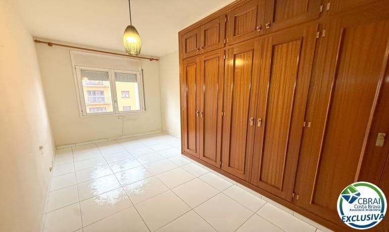 4 soveværelse Lejlighed til salg i Figueres - € 185.000 (Ref: 9855378)