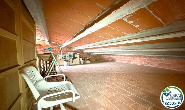 4 soveværelse Lejlighed til salg i Figueres - € 185.000 (Ref: 9855378)