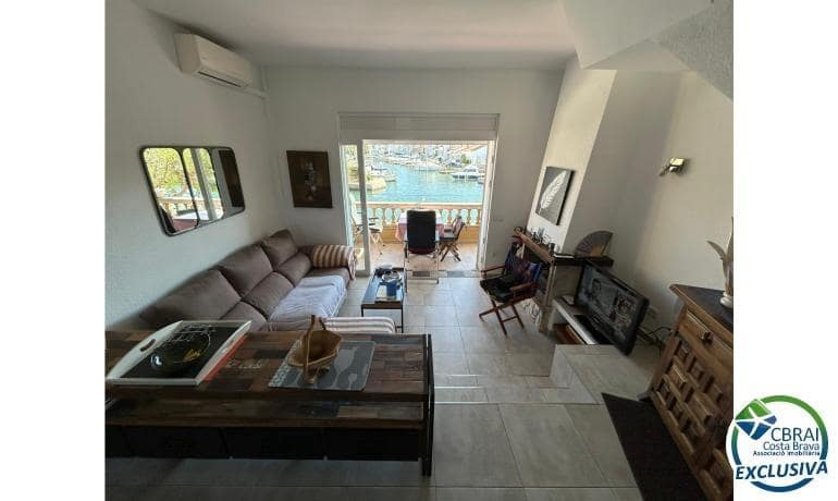 3 soveværelse Byhus til salg i Empuriabrava med garage - € 379.000 (Ref: 9855380)