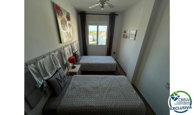 3 soveværelse Byhus til salg i Empuriabrava, Castelló d'Empúries med garage - € 379.000 (Ref: 9855380)