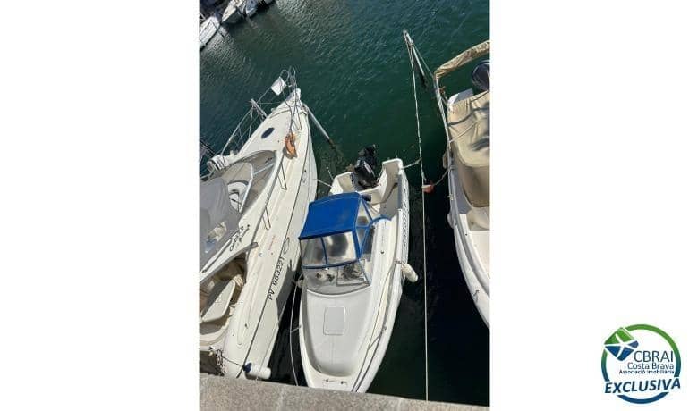 3 soveværelse Byhus til salg i Empuriabrava med garage - € 379.000 (Ref: 9855380)