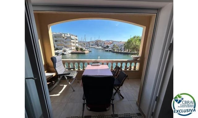 3 soveværelse Byhus til salg i Empuriabrava, Castelló d'Empúries med garage - € 379.000 (Ref: 9855380)
