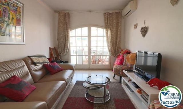 2 soveværelse Byhus til salg i Empuriabrava, Castelló d'Empúries - € 295.000 (Ref: 9855381)