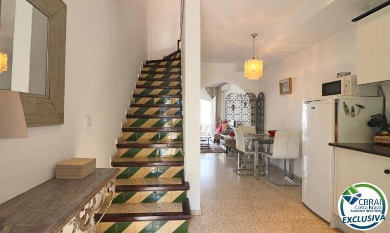 2 soverom Hus til salgs i Empuriabrava - € 295 000 (Ref: 9855381)
