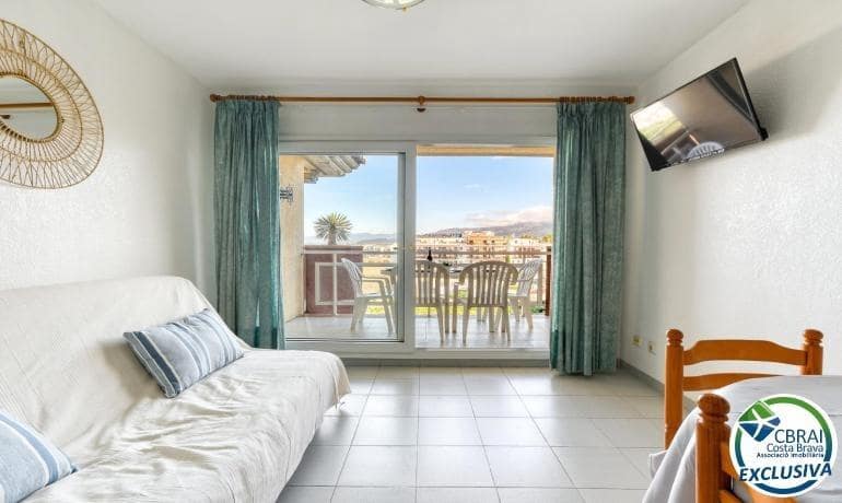 2 bedroom Apartment for sale in Roses - € 260,000 (Ref: 9860044)