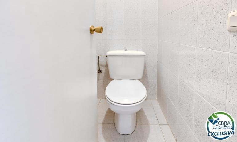 2 bedroom Apartment for sale in Roses - € 260,000 (Ref: 9860044)