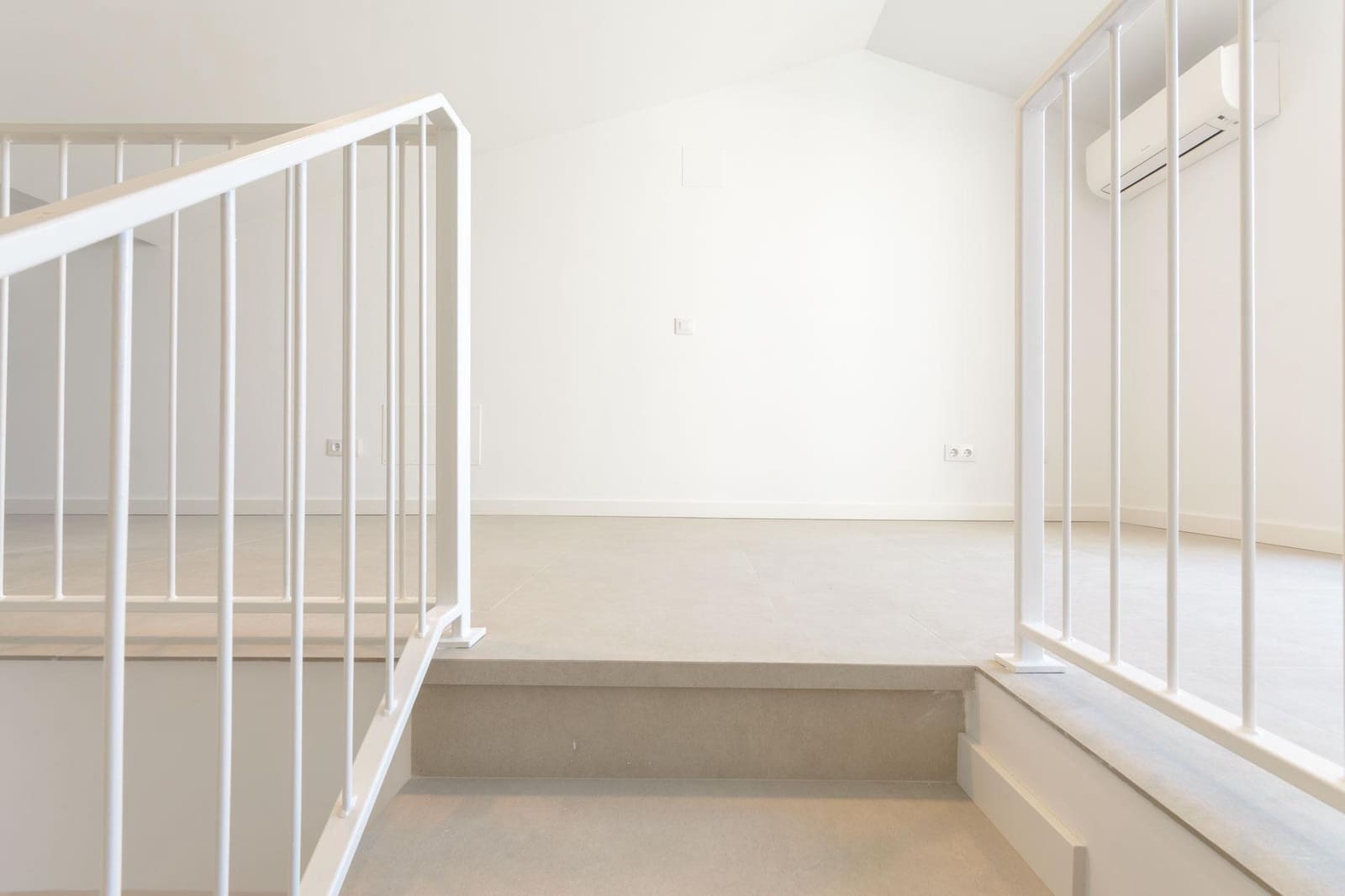 3 slaapkamer Appartement te koop in Roses - € 300.000 (Ref: 9868531)
