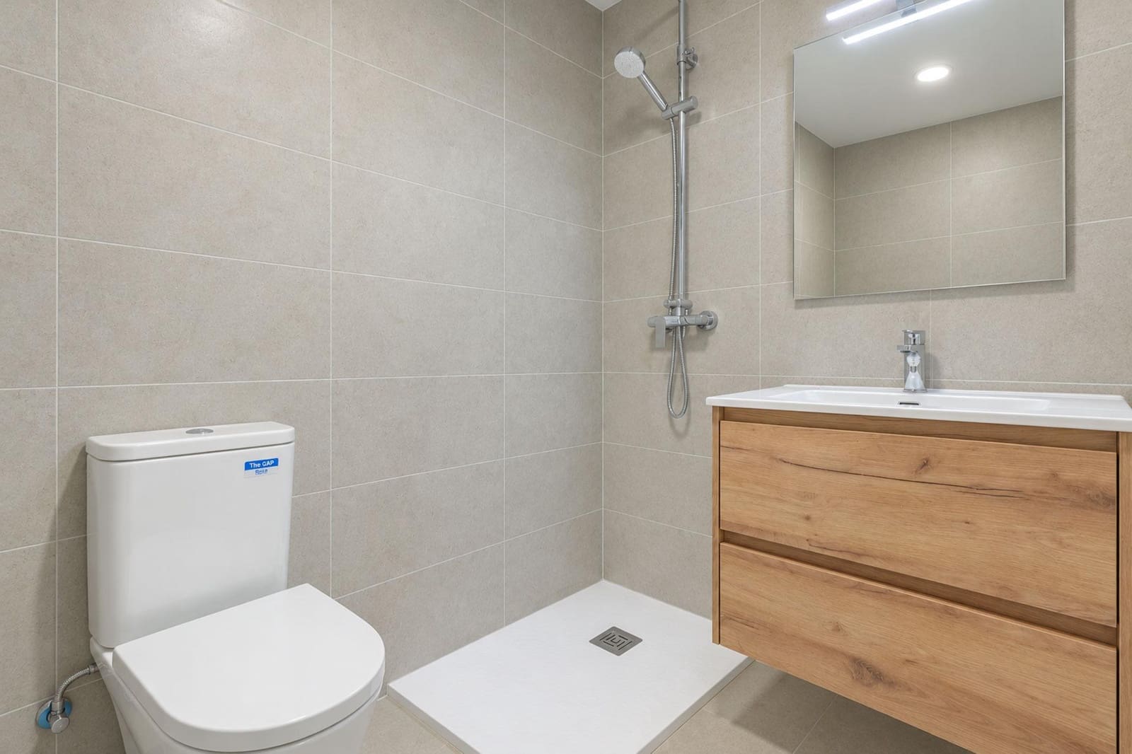 3 slaapkamer Appartement te koop in Roses - € 300.000 (Ref: 9868531)