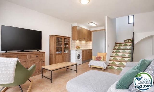 1 camera da letto Casa in vendita in Empuriabrava, Castelló d'Empúries - 130.000 € (Rif: 9868533)