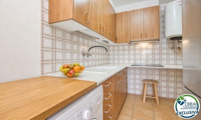 1 camera da letto Casa in vendita in Empuriabrava, Castelló d'Empúries - 130.000 € (Rif: 9868533)