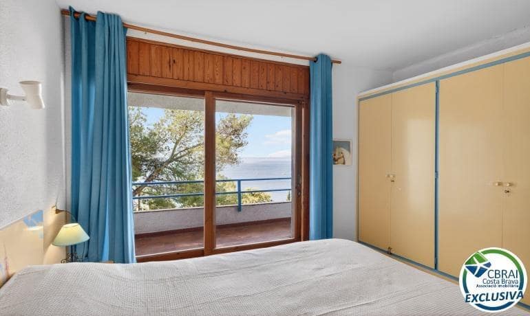 3 bedroom Villa for sale in Roses with garage - € 349,000 (Ref: 9870193)