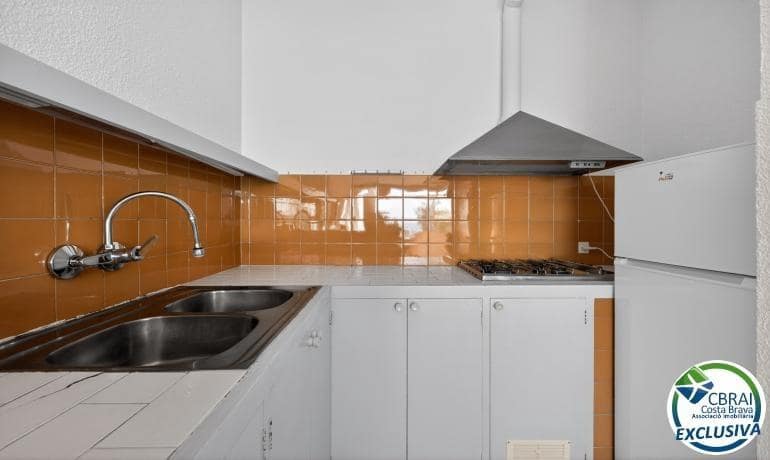 3 bedroom Villa for sale in Roses with garage - € 349,000 (Ref: 9870193)