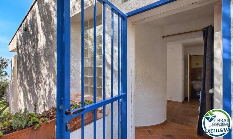 3 bedroom Villa for sale in Roses with garage - € 349,000 (Ref: 9870193)
