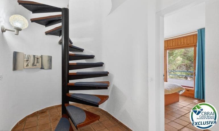 3 bedroom Villa for sale in Roses with garage - € 349,000 (Ref: 9870193)