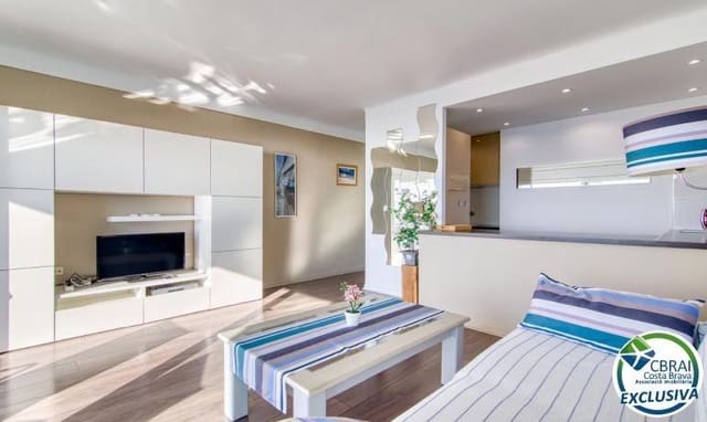 1 quarto Apartamento para venda em Roses - 219 000 € (Ref: 9878749)