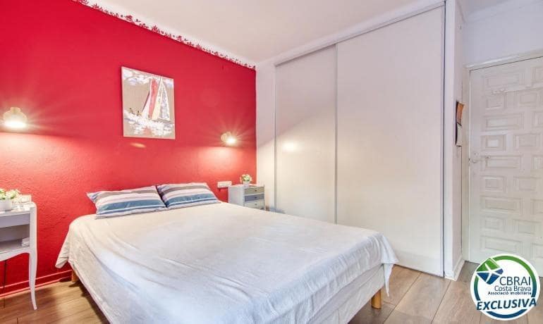 1 quarto Apartamento para venda em Roses - 219 000 € (Ref: 9878749)