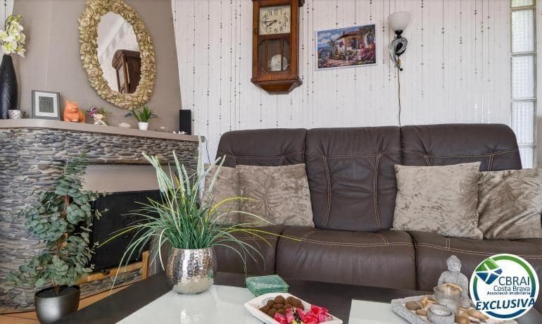 3 sypialnia Willa na sprzedaż w El Mas Fumats z garażem - 350 000 € (Ref: 9878750)