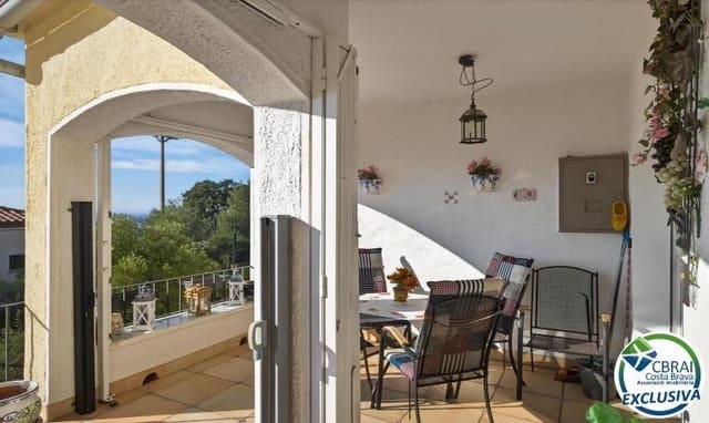 3 soverom Villa til salgs i El Mas Fumats, Roses med garasje - € 350 000 (Ref: 9878750)