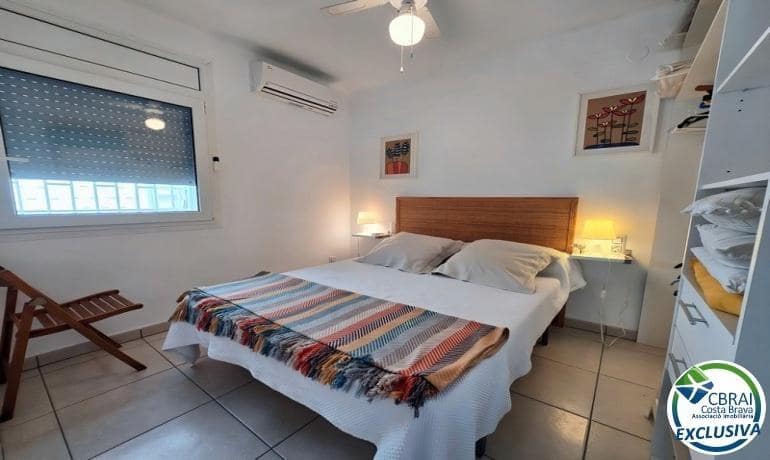 4 bedroom Villa for sale in Empuriabrava with pool garage - € 570,000 (Ref: 9878751)