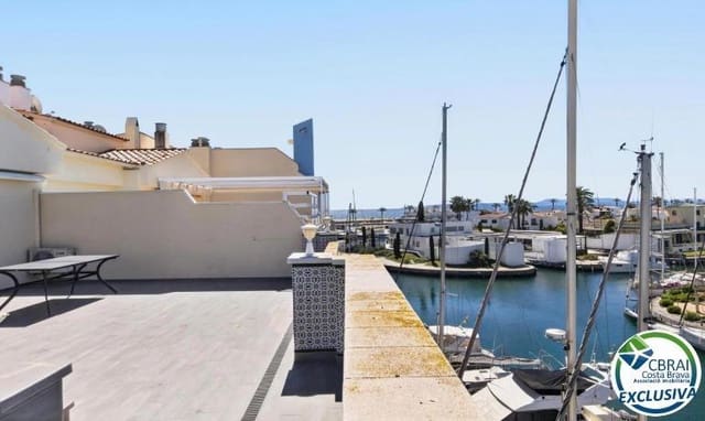 3 soveværelse Lejlighed til salg i Empuriabrava, Castelló d'Empúries med swimmingpool - € 480.000 (Ref: 9900316)