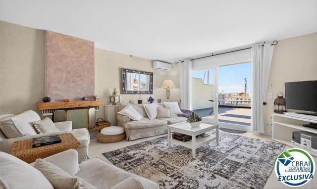 3 soveværelse Lejlighed til salg i Empuriabrava, Castelló d'Empúries med swimmingpool - € 480.000 (Ref: 9900316)