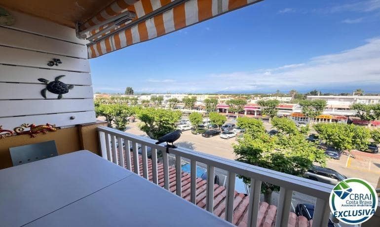 2 chambre Appartement à vendre à Empuriabrava avec piscine - 200 000 € (Ref: 9907495)