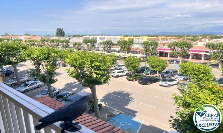 2 chambre Appartement à vendre à Empuriabrava avec piscine - 200 000 € (Ref: 9907495)