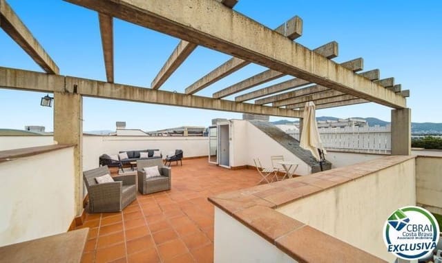 2 Zimmer Penthouse zu verkaufen in Santa Margarida, Roses mit Pool - 235.000 € (Ref: 9913112)