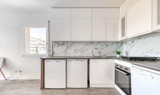 3 bedroom Apartment for sale in Roses - € 223,000 (Ref: 9915758)