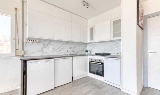 3 bedroom Apartment for sale in Roses - € 223,000 (Ref: 9915758)