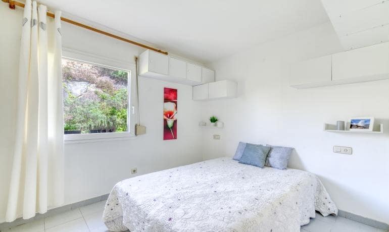 3 bedroom Apartment for sale in Roses - € 223,000 (Ref: 9915758)