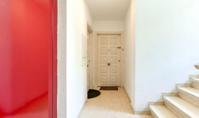 3 bedroom Apartment for sale in Roses - € 223,000 (Ref: 9915758)