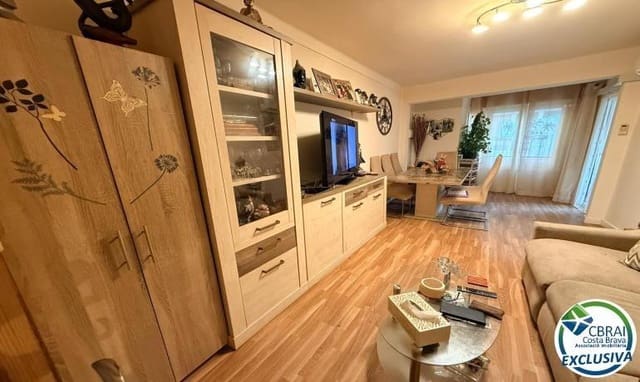 Apartamento de 2 habitaciones en Roses en venta - 190.000 € (Ref: 9927347)