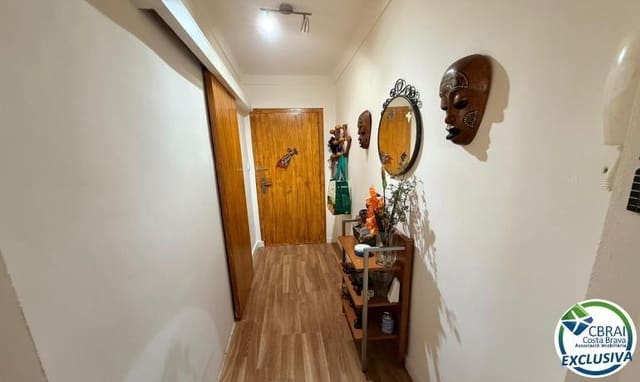 Apartamento de 2 habitaciones en Roses en venta - 190.000 € (Ref: 9927347)