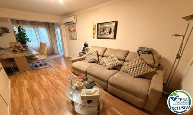 Apartamento de 2 habitaciones en Roses en venta - 190.000 € (Ref: 9927347)
