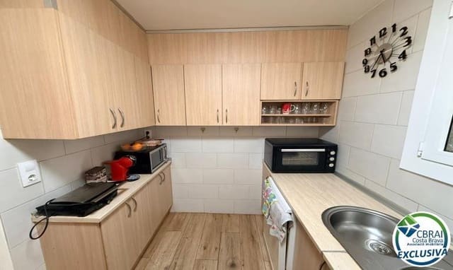 Apartamento de 2 habitaciones en Roses en venta - 190.000 € (Ref: 9927347)