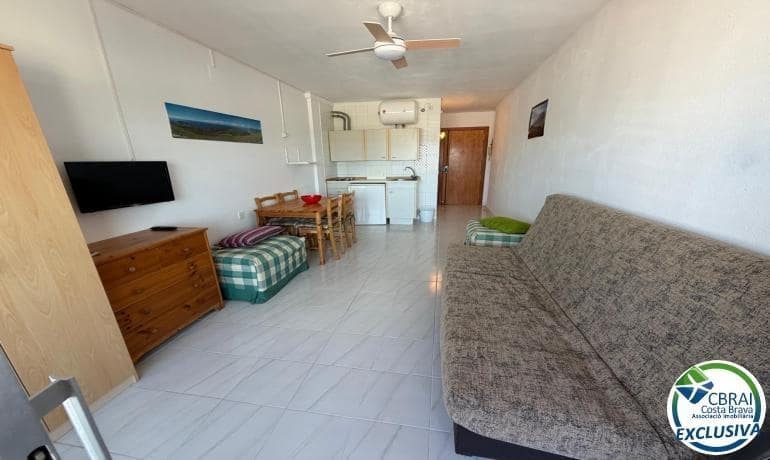 Studio for sale in Empuriabrava - € 90,000 (Ref: 9929328)